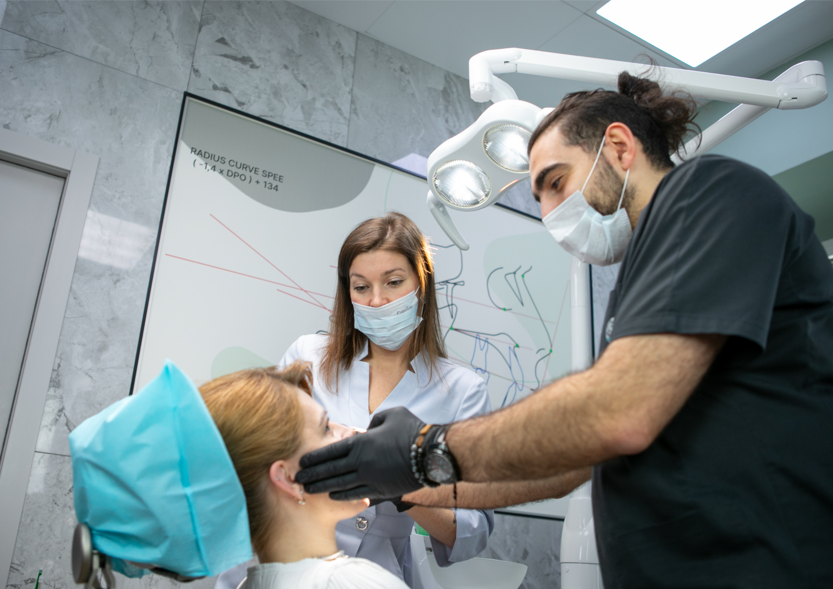 Лечение пародонтита: как распознать и победить коварное заболевание